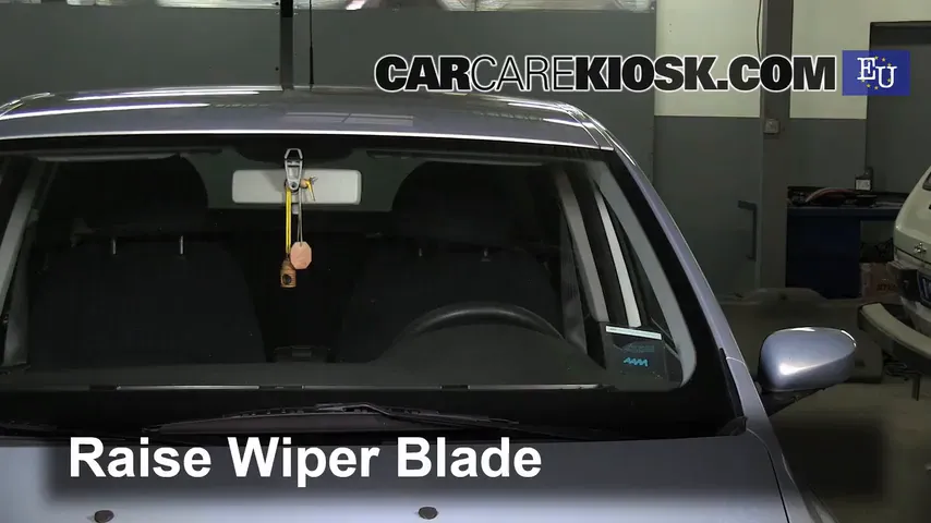 2003 Fiat Stilo 5-Porte JTD 1.9L 4 Cyl. Turbo Diesel Windshield Wiper Blade (Front)